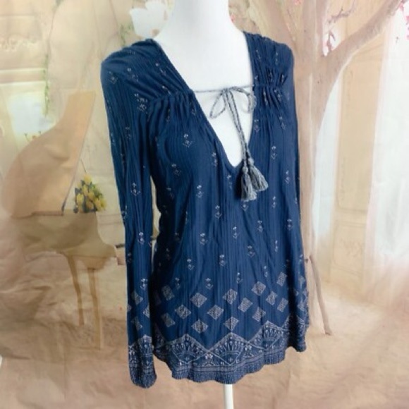 Lucky Brand Navy Blue Boho Hippie Peasant Blouse Tassel Tie Front Small - Picture 3 of 11